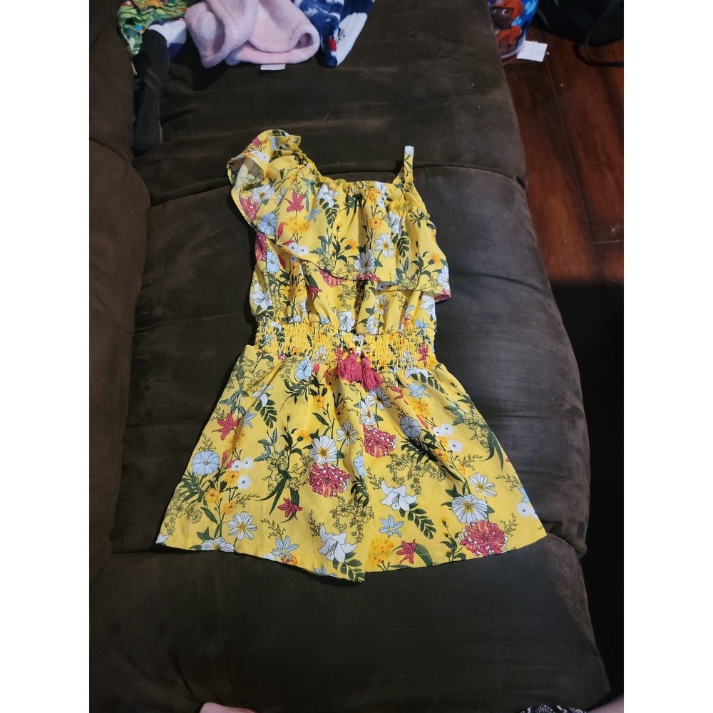 Bcbg girls yellow floral‎ romper size 7 8